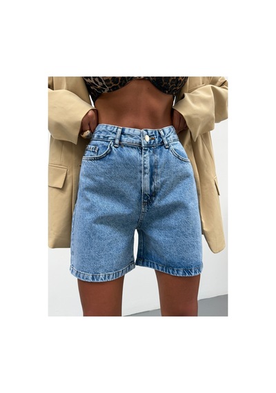 Kene Jeans Taş Yıkama Arka Çapraz Köprü Detaylı Kısa Kot Şort Taş Yıkama
