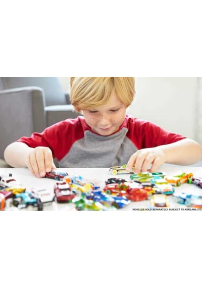 Hot Wheels Ellili Araba Seti CGN22