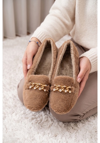 Nmoda Kadın Peluş Panduf Gold Zincir Taşlı Aksesuarlı Kapalı Loafer Yumuşak Tabanlı Kışlık Rahat Babet Vizon
