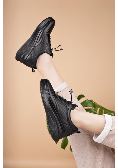 Nesilshoes Modessa 121 Siyah Bağcıklı Hakiki Soft Deri Kadın Ayakkabı