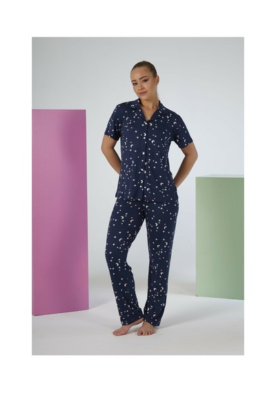 Estiva Kadın Gece Desenli Lacivert Kısa Kollu Önden Düğmeli Soft Pijama Takımı Çok renkli
