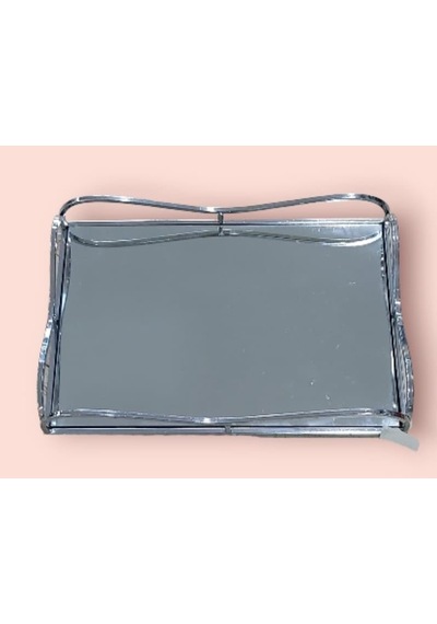 Gümüş Aynalı Dikdörtgen Tepsi, Metal, 30x20cm, Şık Sunum İçin Sofra Parçası Çok Renkli