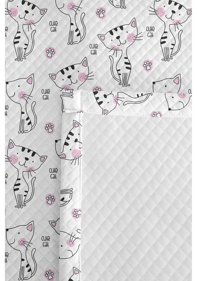 Evimde Bambaşka Kedi Pembe Beyaz Kız Çocuk Pike Takımı - Sevimli Minimal Siyah Bebek Odası Yatak Örtüsü - 160x220  CM