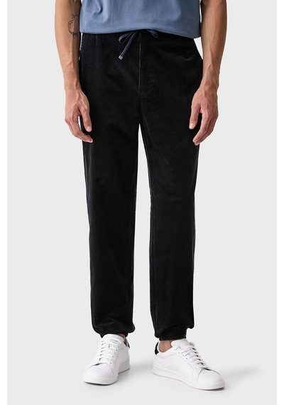 Armani Exchange Pamuklu Regular Fit Lastikli Paça Kadife Pantolon Erkek Pantolon Xm003304 Af27114 Ub101 Lacivert Armani Exchange Pamuklu Regular Fit Lastikli Paça Kadife Pantolon Erkek Pantolon Xm003304 Af27114 Ub101 Lacivert
