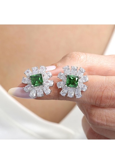 Effective Diamond Milano Rüyası Sentetik Zümrüt Taşlı Gümüş Küpe