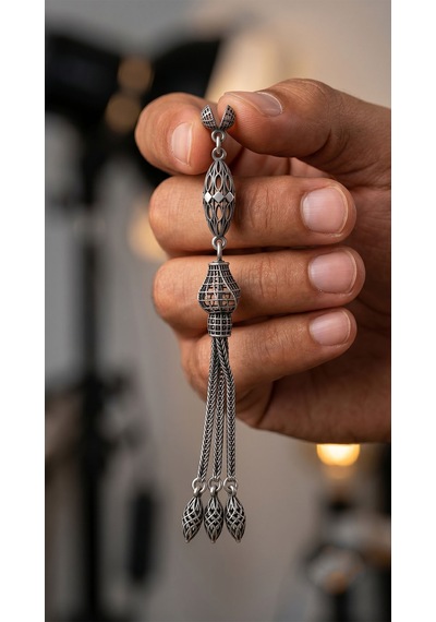 925 Ayar Gümüş Otantik İşleme Mekik Kafes 3lü Zincir Tesbih Püskülü Rzt10062p