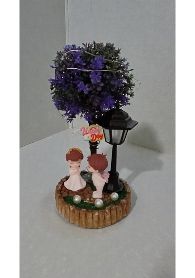 İthal Sevgi Temsilli Ledli Ağaçlı Biblo Ürün Boyutu:20 Cm