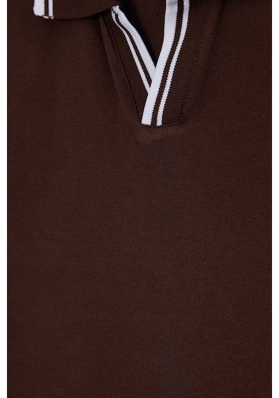 Tudors Erkek Slim Fit Dar Kesim %100 Pamuklu Çizgili Detaylı V Yaka Kahverengi Polo Yaka Tişört-51598 Tudors Erkek Slim Fit Dar Kesim %100 Pamuklu Çizgili Detaylı V Yaka Kahverengi Polo Yaka Tişört-51598