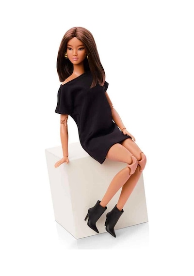Barbie Basics İkonik Koleksiyon Bebeği Model 01