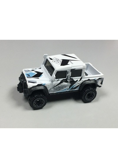 Hot Wheels Forza Motorsport '15 Land Rover Defender Double Cab