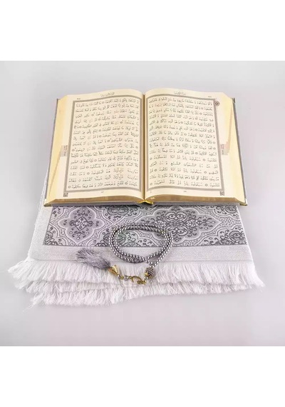 Seccade + Tesbih + Kuran Hediye Seti Orta Boy, Kadife, Gri, Lafzatullah