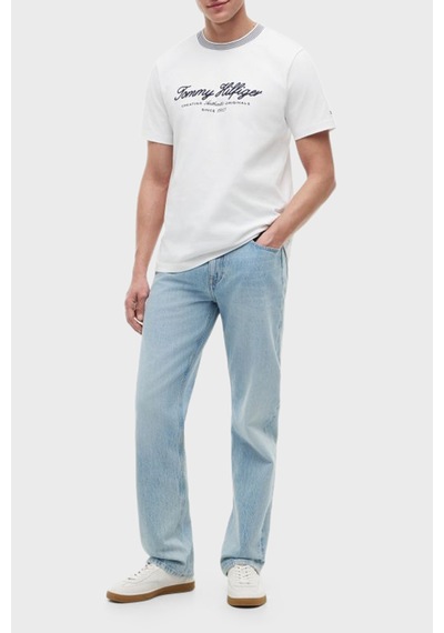 Tommy Hilfiger % 100 Pamuk İşlemeli Yaka Regular Fit T Shirt Erkek T Shirt Mw0mw43211 Ybr Beyaz Tommy Hilfiger % 100 Pamuk İşlemeli Yaka Regular Fit T Shirt Erkek T Shirt Mw0mw43211 Ybr Beyaz