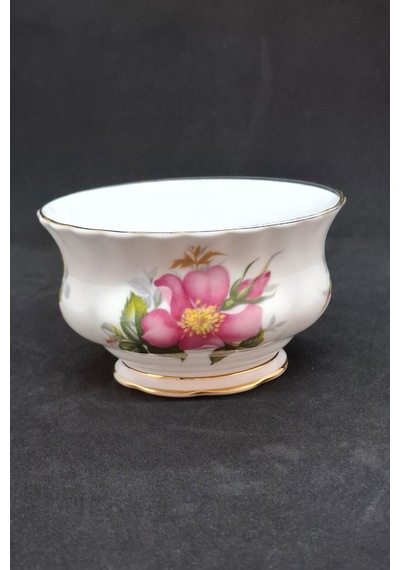 Prairie Rose Çayır Gülü Bone China Antika Porselen Şekerlik/çerezlik 150 Ml Mor