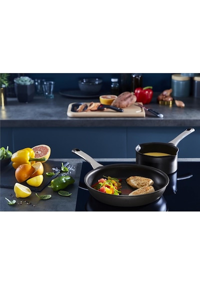 Tefal Titanyum 6x Excellence İndüksiyon Tabanlı Tava - 30 CM