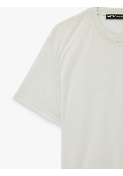 Koton Regular Fit Viskon Karışımlı Kısa Kollu Bisiklet Yaka Basic Tişört Gri 6sam10476mk