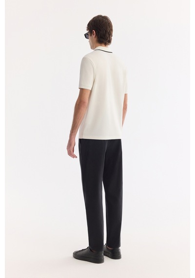 Avva Erkek Ekru Kıvrılmaz Polo Yaka Fermuarlı Bi-stretch İnterlok Regular Fit T-shirt A61y1003