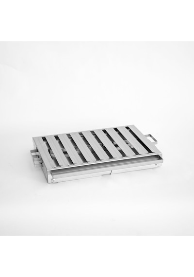 Orta Boy Paslanmaz Katlanır Pratik Mangal Yıkanabilir 40 X 29 X 23 Cm Maşa Hediyeli Inox