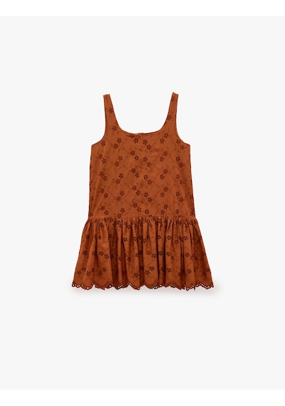 Koton Pamuklu Kare Yaka Brodeli Fistolu Kalın Askılı Fırfırlı Mini Elbise Tarçın 6sak80182uw Koton Pamuklu Kare Yaka Brodeli Fistolu Kalın Askılı Fırfırlı Mini Elbise Tarçın 6sak80182uw