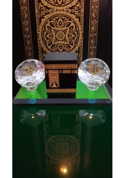 Kabe Cami Cam Süs 16cm 8cm Boyutu Ürün Camdır