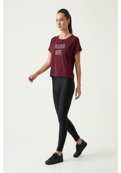 Giyim Dünyası Kadın Kiss Me Taş Baskılı Tshirt Bordo