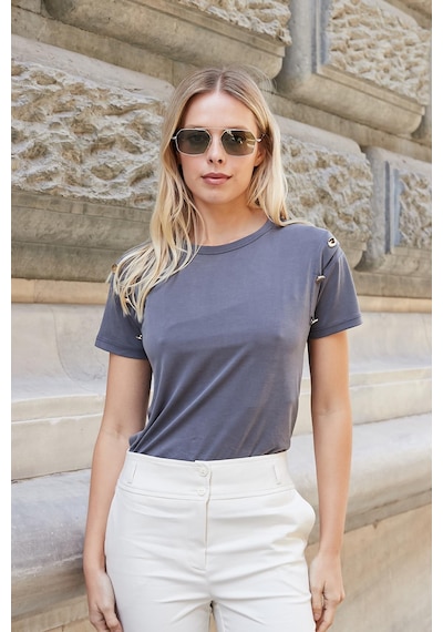 Jument Kadın Kaliteli Modal Kumaş Sıfır Yaka Düğme Aksesuarlı Kısa Kol T-shirt Bluz-antrasit Antrasit Jument Kadın Kaliteli Modal Kumaş Sıfır Yaka Düğme Aksesuarlı Kısa Kol T-shirt Bluz-antrasit Antrasit