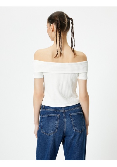 Koton Madonna Yaka Tişört Crop Ribanalı Kısa Kollu Slim Fit Ekru 4sal10803ık Ekru
