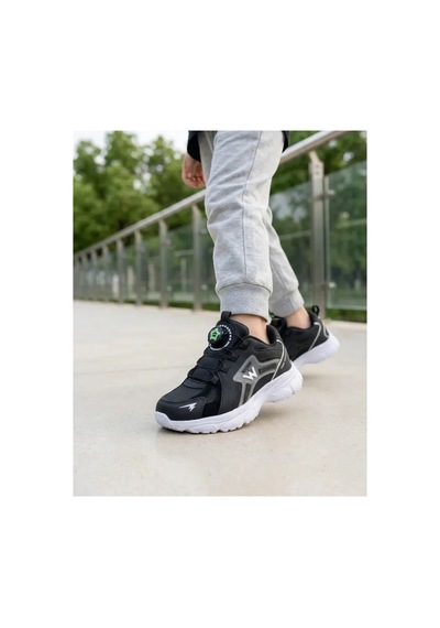 Toom Tom Walkıng Unisex Otomatik Bağcıklı Spor Ayakkabı 36-39 Numara Hafif Kaymaz Taban Siyah - Beyaz Toom Tom Walkıng Unisex Otomatik Bağcıklı Spor Ayakkabı 36-39 Numara Hafif Kaymaz Taban Siyah - Beyaz