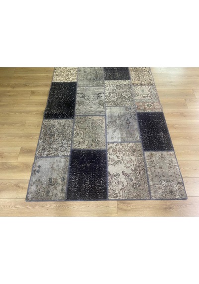 Çam Halı PW489 Gri Siyah El Dokuma Patchwork Yün Halı