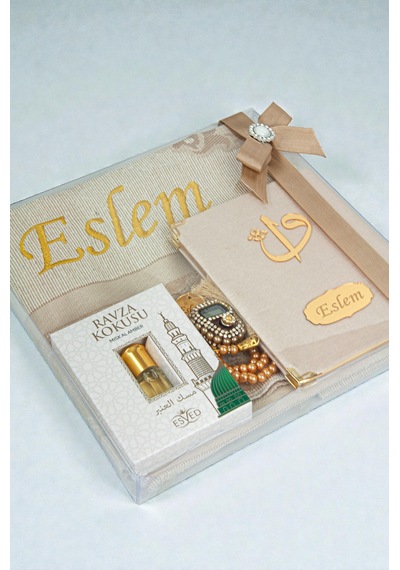 Hediyelik Kişiye Özel İsimli Seccade Seti - Yasin Kitabı, Tesbih, Zikirmatik, Esans - Gold Altın