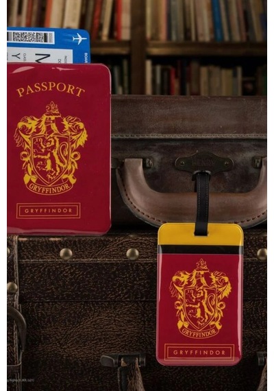 Cinereplicas Harry Potter Gryffindor Pasaport Kılıfı Ve Valiz Etiketi Seti Kartlık Cüzdan Kırmızı