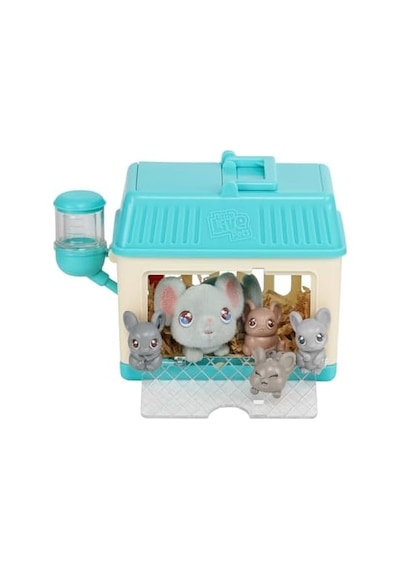 Little Live Pets - Mama Surprise Minis. Feed And Nurture A Lil' Mouse Inside Their Hutch So She Can Be A Mama. She Has 2, 3, Or 4 Babies With Surprise Accessories To Dress Up The Babies Little Live Pets - Mama Surprise Minis. Feed And Nurture A Lil' Mouse Inside Their Hutch So She Can Be A Mama. She Has 2, 3, Or 4 Babies With Surprise Accessories To Dress Up The Babies