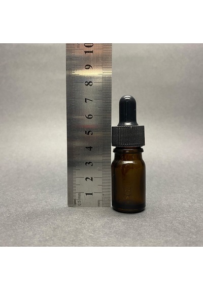 Kahverengi Cam Damlalıklı Şişe Siyah Plastik Kapak 5 ML