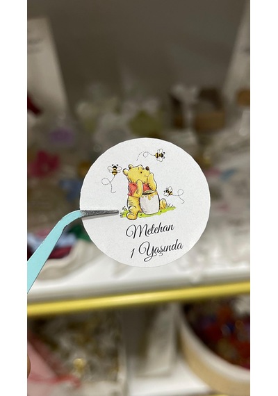 Doğum Günü Yuvarlak Yapışkanlı Etiket 3,5x3,5 Cm 88 Adet - Arl Etiket Tasarım Beyaz
