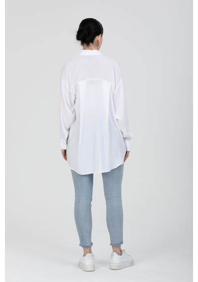 Pera Moda Oversize Arkası Uzun Tiril Tiril Viskon Kadın Gömlek Beyaz