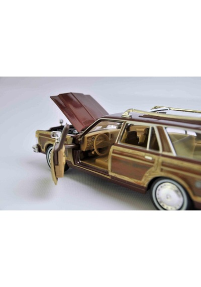 1979 Chrysler Lebaron 1/24 Model Araç Motormax