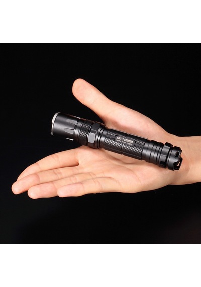 Nitecore Srt5 750 Lumen El Feneri (1x18650)