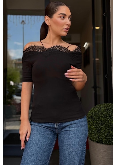 Siyah Dantelli Madonna Yaka Slim Fit Tişört Mg2743