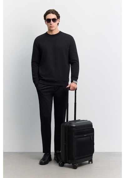 Avva Erkek Siyah Bisiklet Yaka Kolay Ütülenen Jakarlı Regular Fit Sweatshirt A62y1250