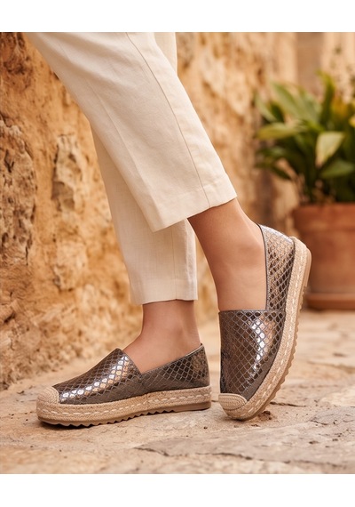 Futsishoes Lucıa Gümüş Yılan Hakiki Deri Dikiş Detaylı Kadın Espadril