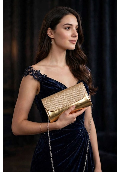 Names Bag Names Parlak Taşlı Simli Abiye Çanta - Zincir Askılı Gece Portföy Club Çanta - Portföy Clutch - Gece Çantası Altın Altın Names Bag Names Parlak Taşlı Simli Abiye Çanta - Zincir Askılı Gece Portföy Club Çanta - Portföy Clutch - Gece Çantası Altın Altın