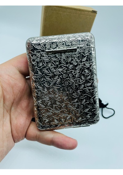 İşlemeli Metal Tabaka Silver Retro Tasarım Lüks Kalite 18'lı Kılıf