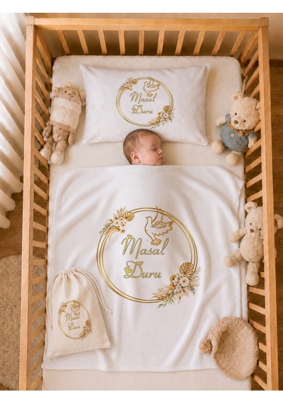 Pia Baby İsme Özel %100 Pamuk Kız Bebek Yastık Battaniyeli Tulum Set Kese Hediyeli 1081tybk0x Krem