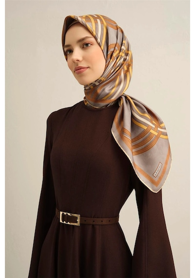 Armine 2025 İlkbahar - Yaz - Dj Saf İpek Eşarp Sura -9333 - 90 X 90 / Gri 32 Gri 32