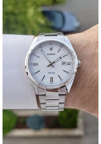 Casio Csıste48 Erkek Kol Saati