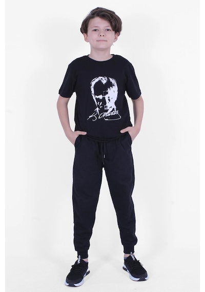 Atatürk Ve Imza Baskılı Ay Yıldız Desenli Uzun Kol Unisex Beyaz-siyah Takım Beyaz - Siyah Atatürk Ve Imza Baskılı Ay Yıldız Desenli Uzun Kol Unisex Beyaz-siyah Takım Beyaz - Siyah