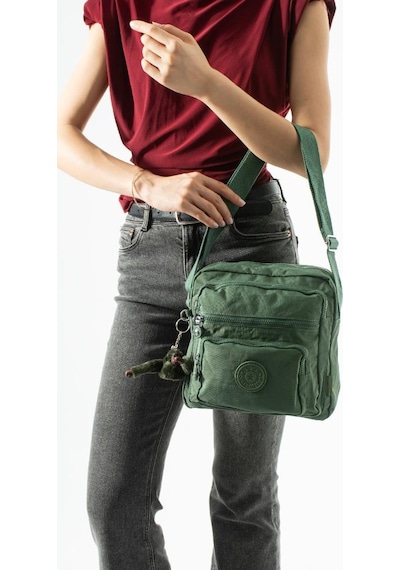 Baginn Kadın Postacı Çanta 28 32 Cm 571 Collection Klinkır Hafif Yağmur Geçirmez Klinkır Kumaş Çok Cepli Yeşil