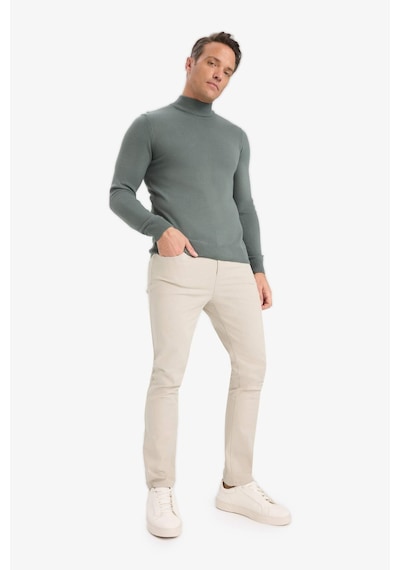 DeFacto Slim Fit Dar Kesim Yarım Balıkçı Yaka Basic Düz Triko Kazak R1127AZ24WNKH412