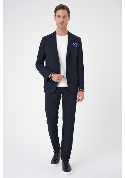 Efor Comfort Fit Mono Yaka Çift Yırtmaç Torba Cep Gofre Kumaş Casual Lacivert Ceket C 703 Lacivert Efor Comfort Fit Mono Yaka Çift Yırtmaç Torba Cep Gofre Kumaş Casual Lacivert Ceket C 703 Lacivert