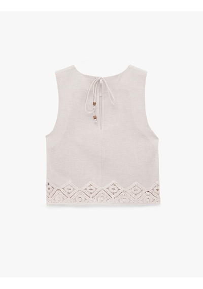Koton Keten Karışımlı Yuvarlak Yaka Kroşe Dantel Detaylı Kolsuz Crop Bluz Bej Desenli 6sak60287uw Ekru Koton Keten Karışımlı Yuvarlak Yaka Kroşe Dantel Detaylı Kolsuz Crop Bluz Bej Desenli 6sak60287uw Ekru
