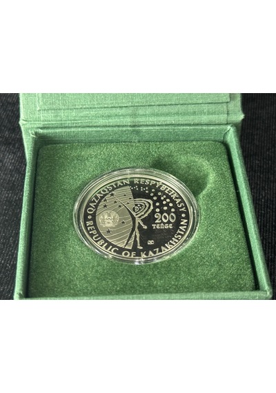 Kazakistan 200 Tenge Belka-strelka 2020 Hatıra Para Çil Kutulu
